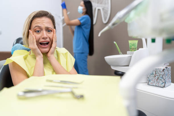 Best Cracked Tooth Emergency Dentist  in Avra Valley, AZ